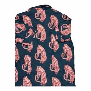 Desmond & Dempsey Women's Black and Red Tiger Print Pajama Set Size Medium